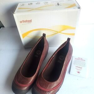 Merrell Women's Yasmin II Slip on Slate Snake Sz 9 Arch Support Red Maroon